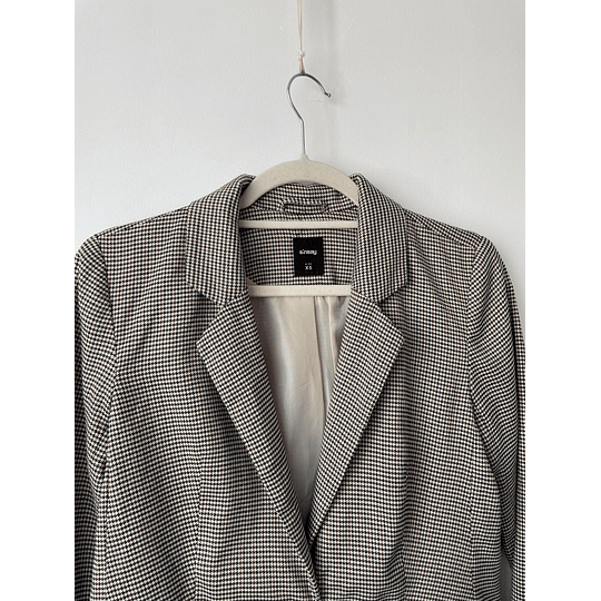Blazer pata gallo. Talla: XS