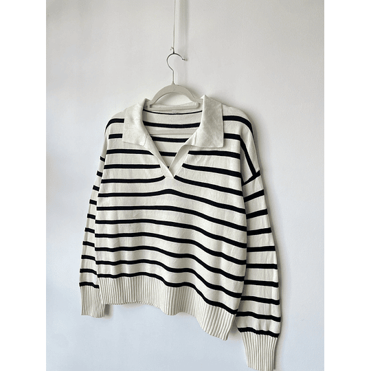 Sweater navy. Talla: M holgado