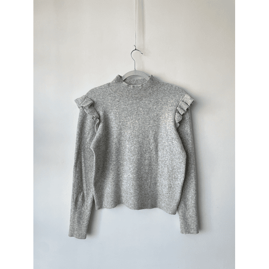 Sweater gris vuelos. Talla: M