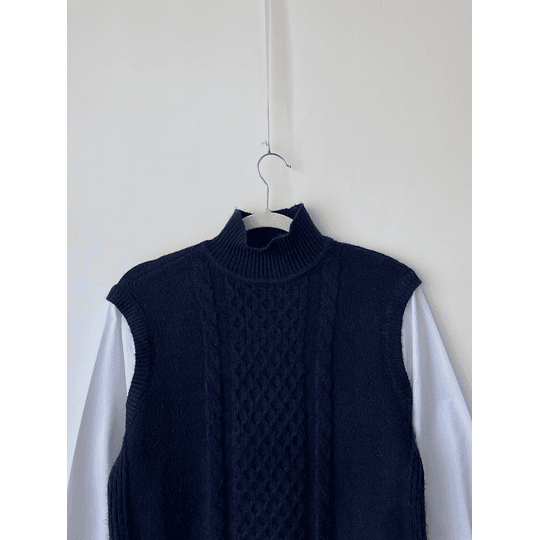 Sweater blusa. Talla: S holgado