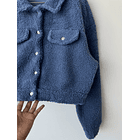 Chaqueta cordero celeste. Talla: L chico (m/l) 3