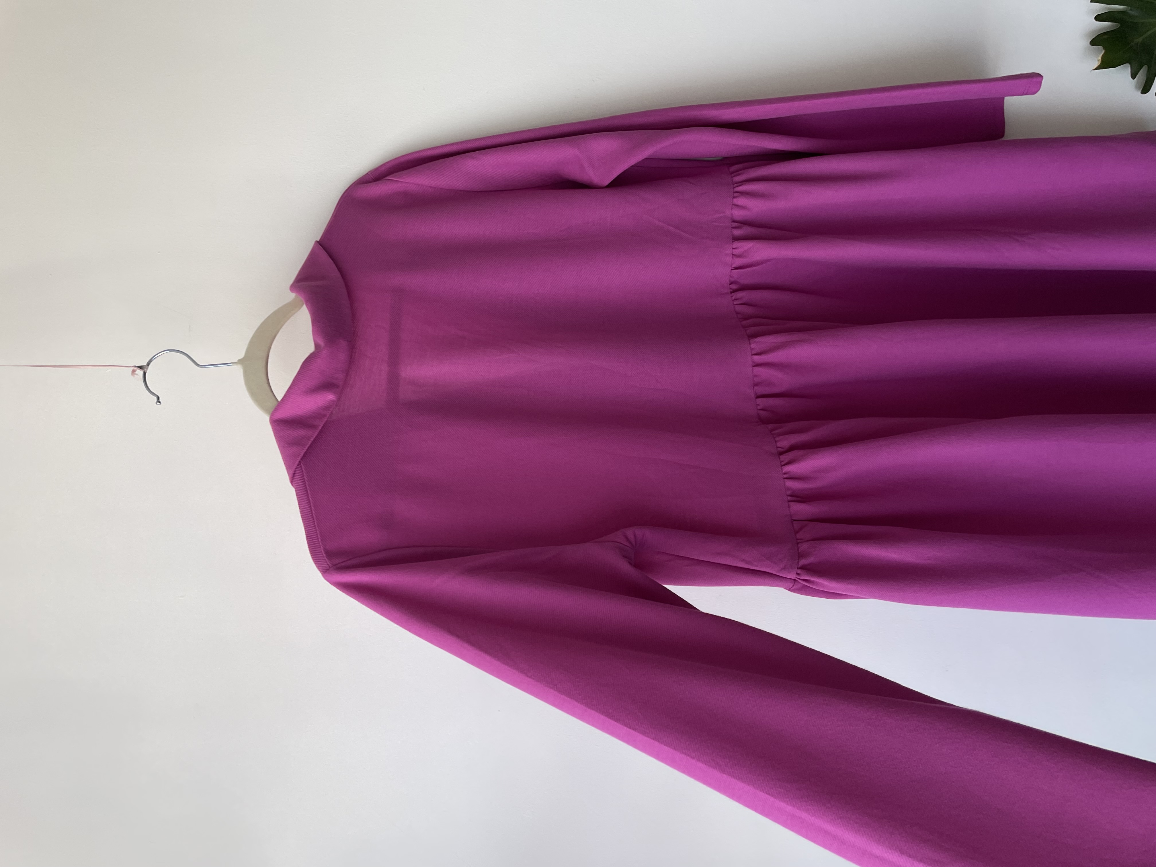 Vestido fucsia. Talla: L 3