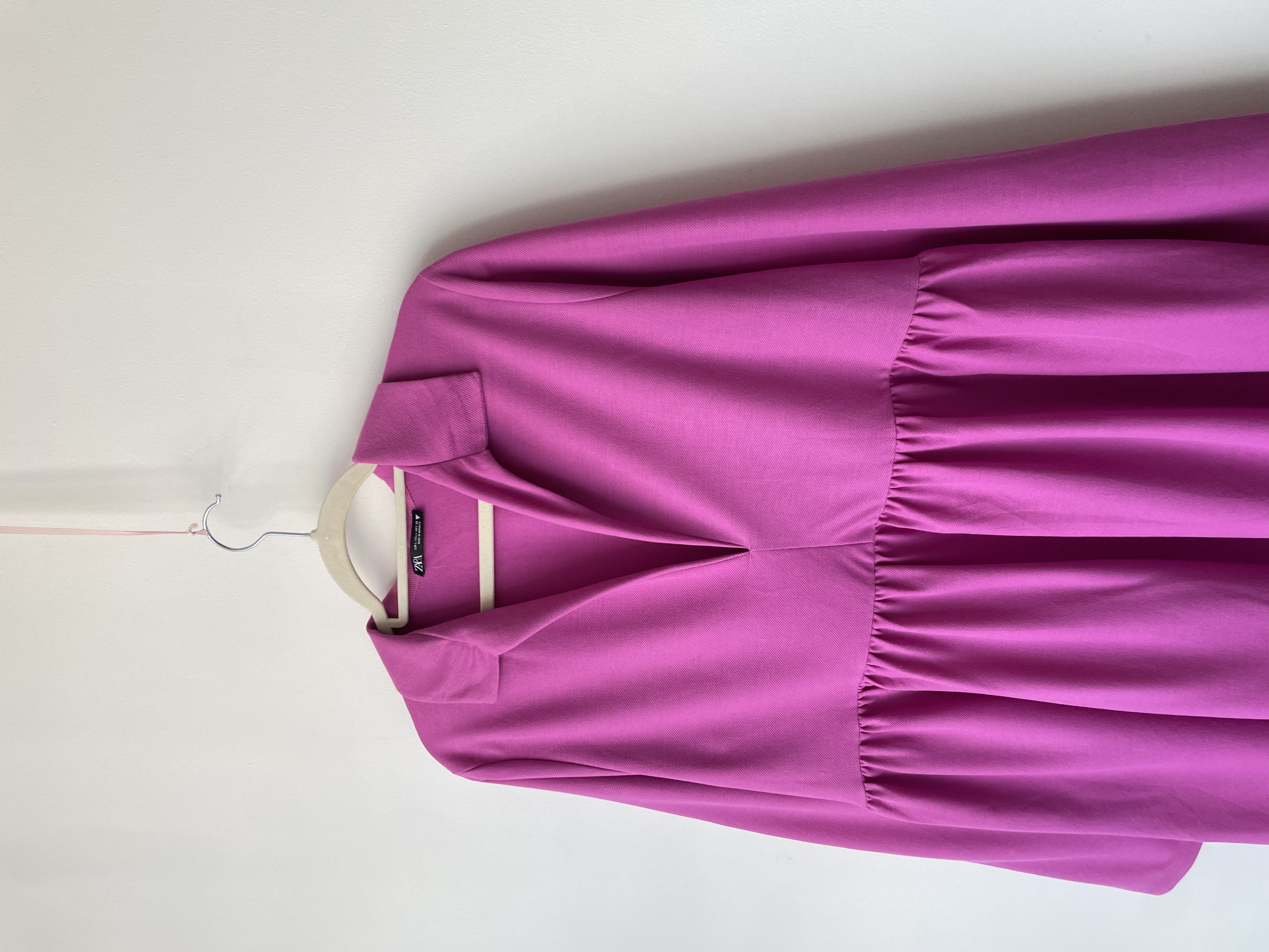 Vestido fucsia. Talla: L 2
