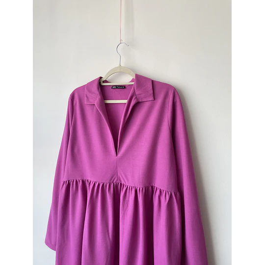 Vestido fucsia. Talla: L