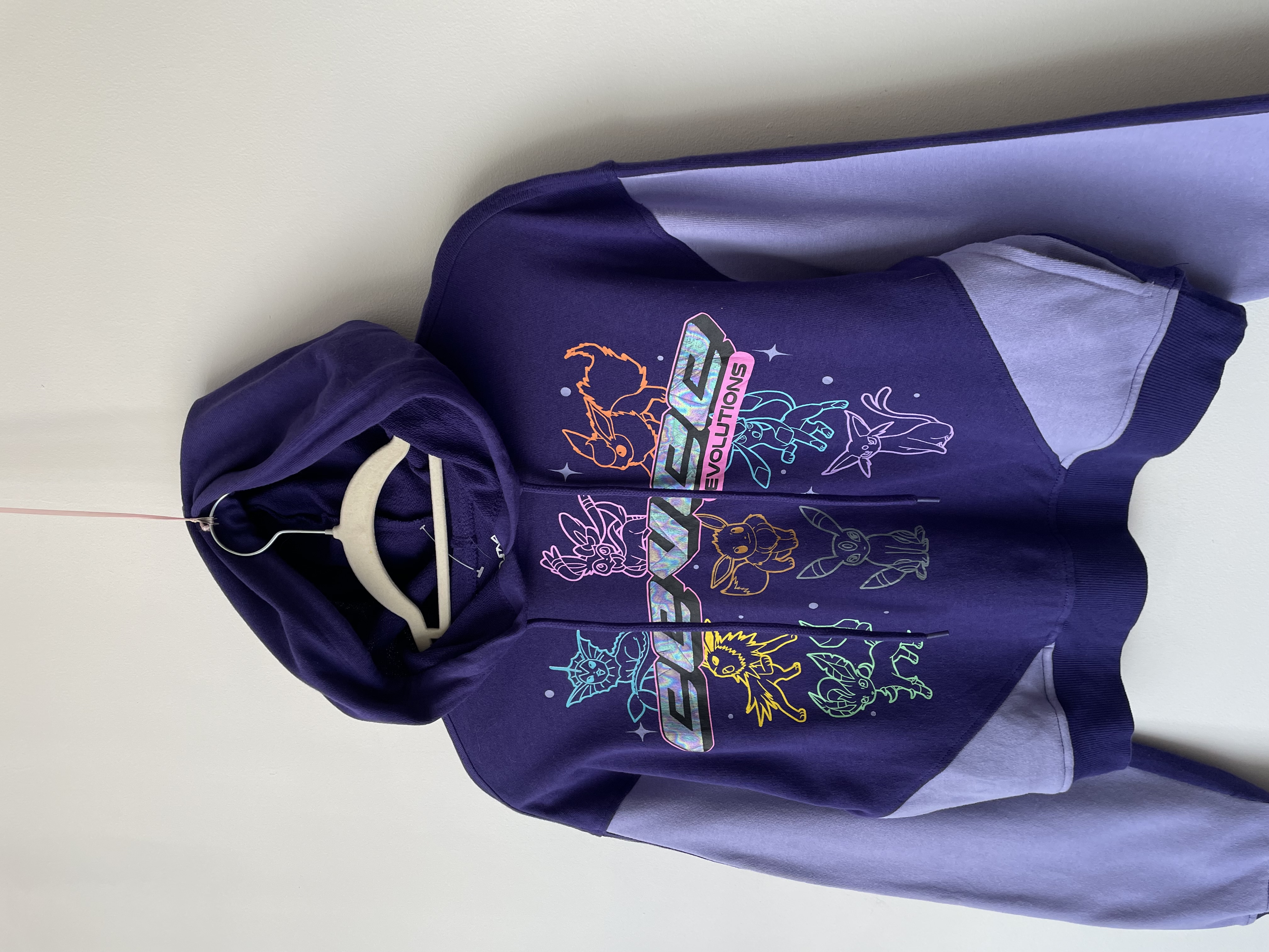 Polerones pokemon. eevee Talla: S/M 2