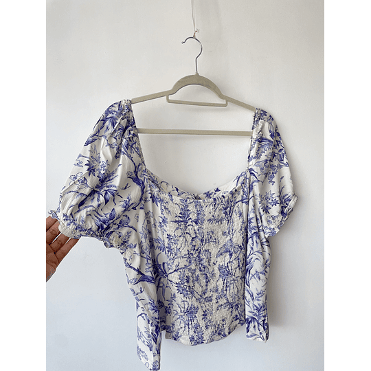 Blusa celeste. Talla: 2XL