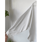 Blusa vuelos. Talla: 44 (2xl)  3