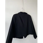 Chaqueta negra. Talla: L (M/L) 6