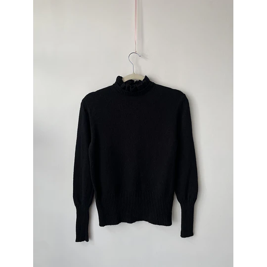 Sweater vuelos. Talla: s