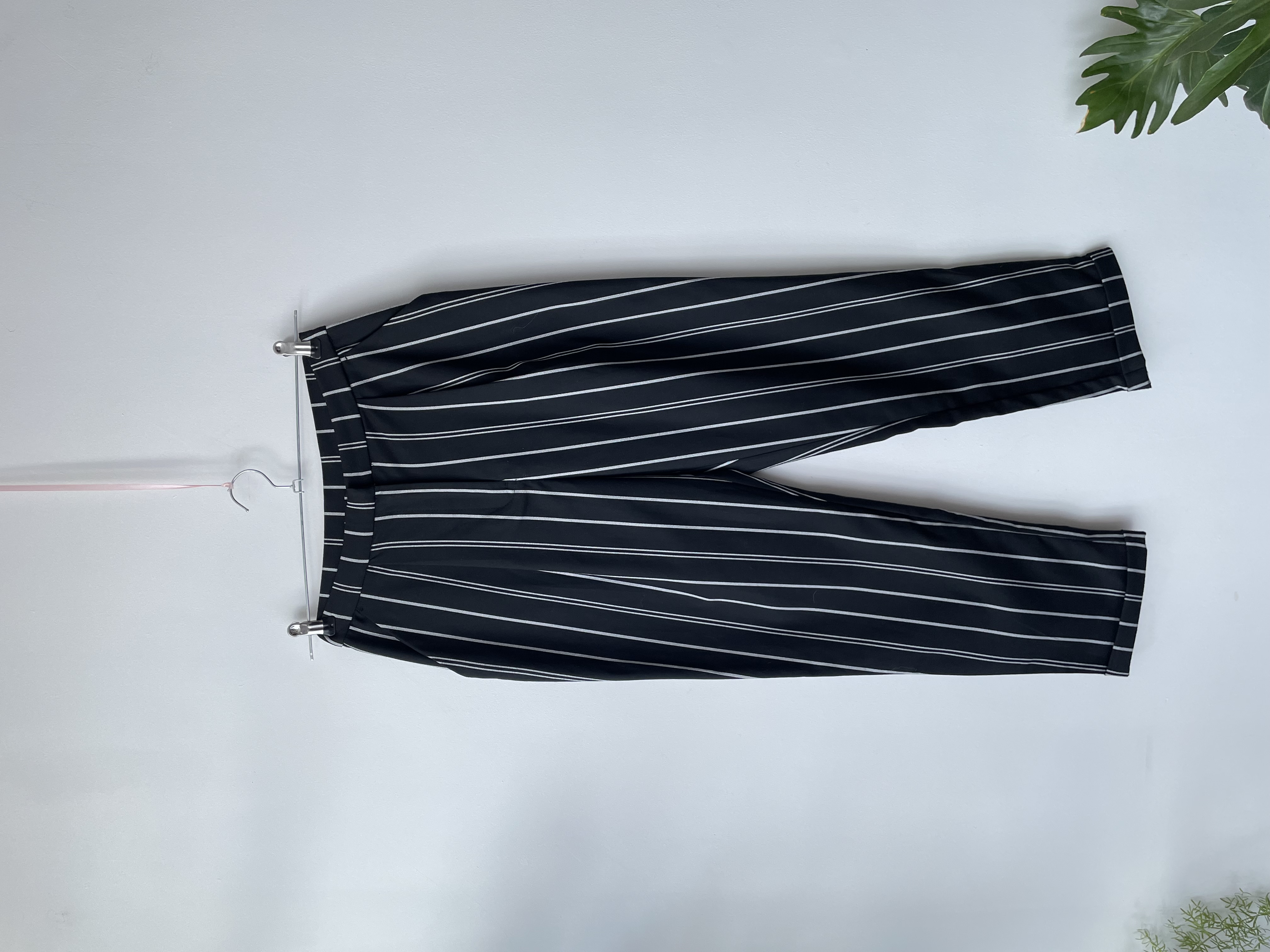 Pantalón rayas. Talla: 34 (XS) 1