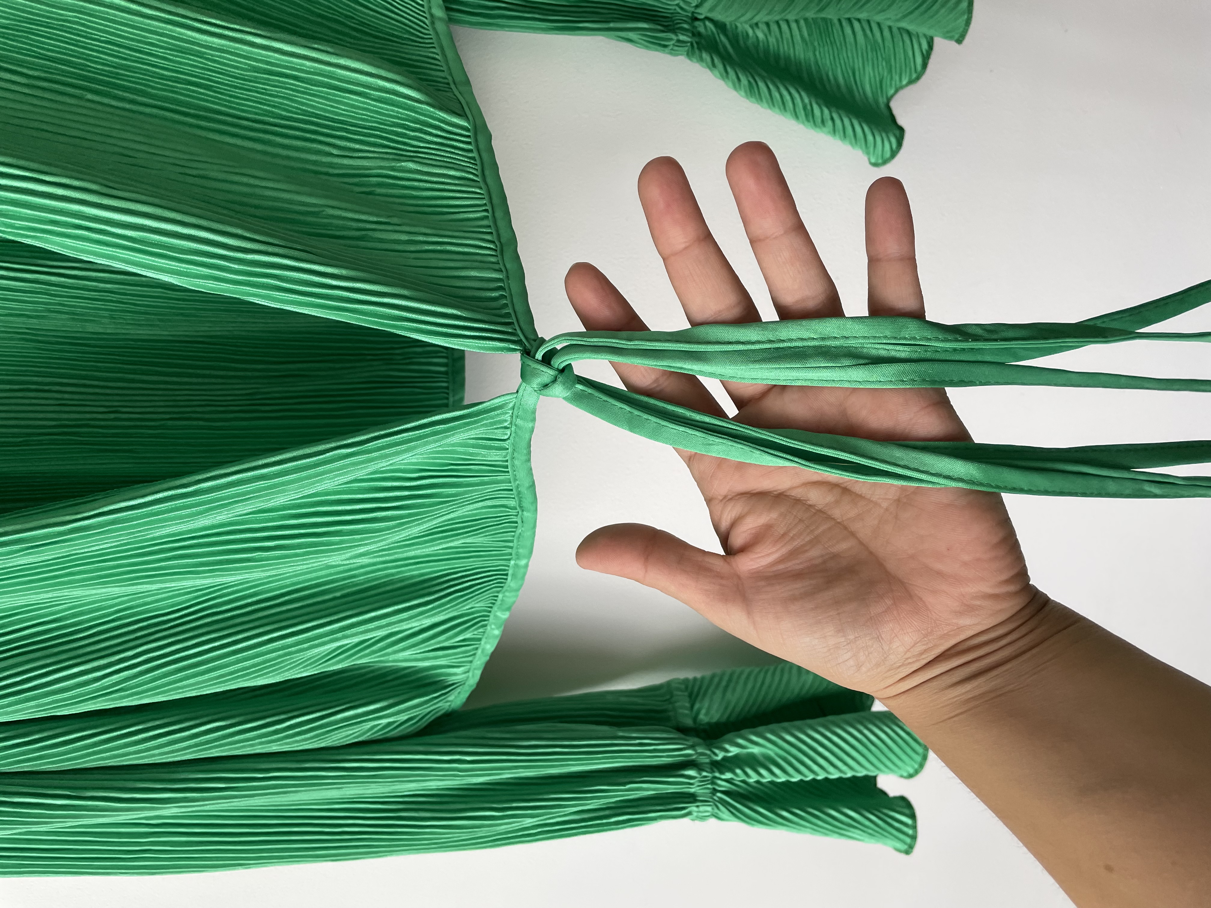 Blusa verde. Tala: S  2