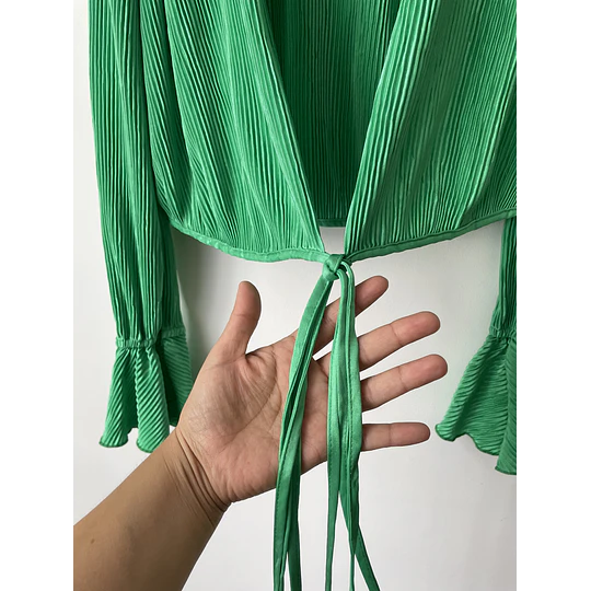 Blusa verde. Tala: S 