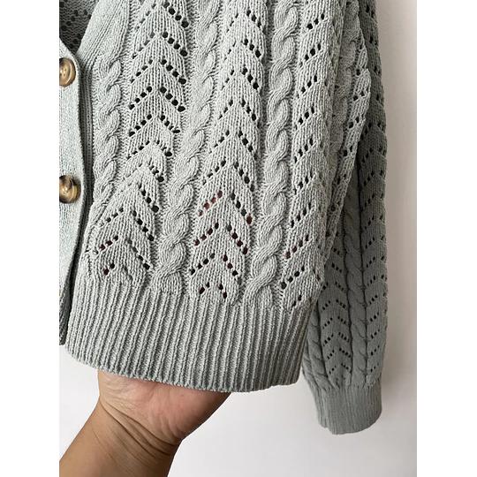 Cardigan calado. Talla: L