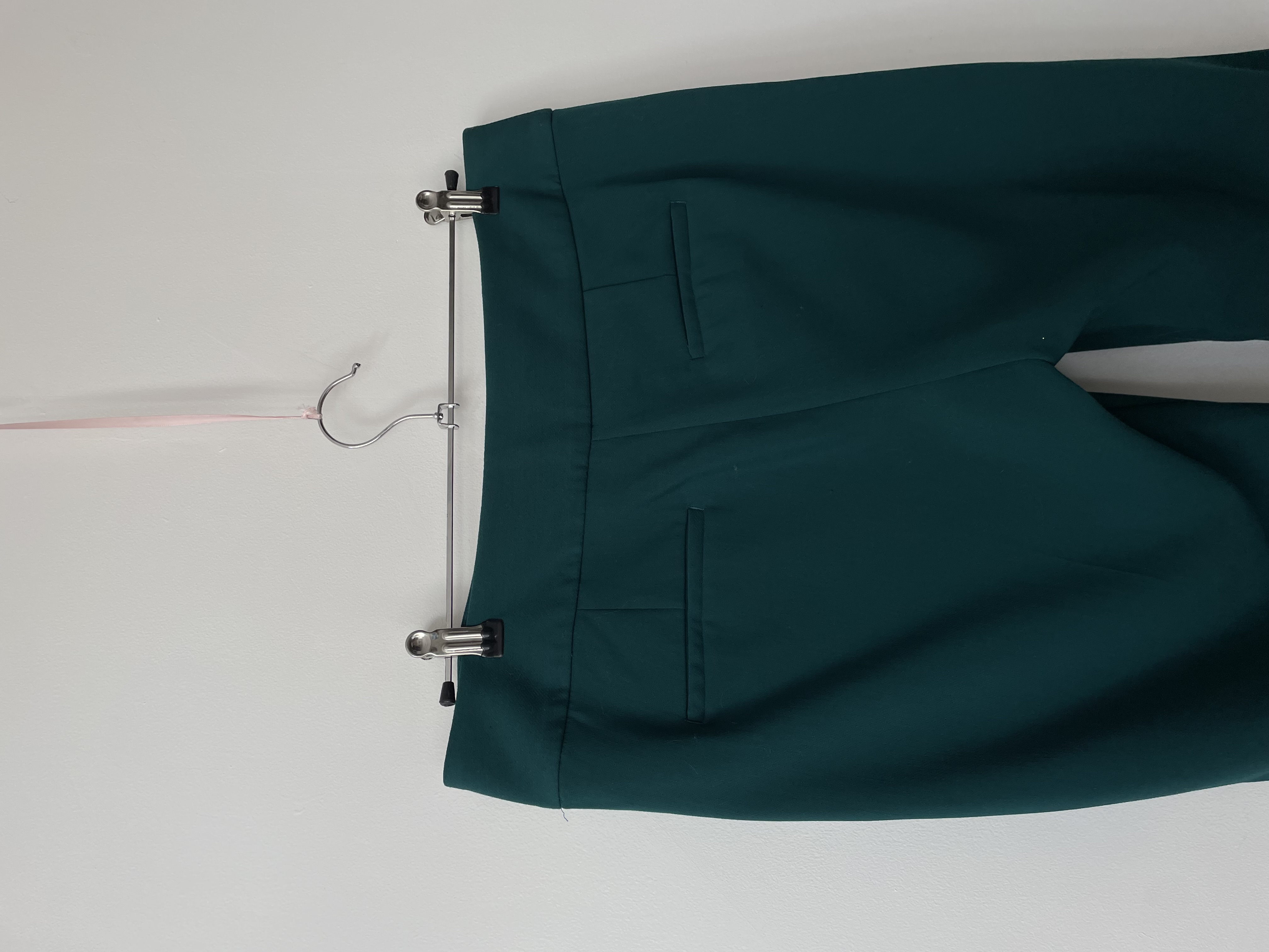 Pantalón verde. Talla: 10p (38/40) 3