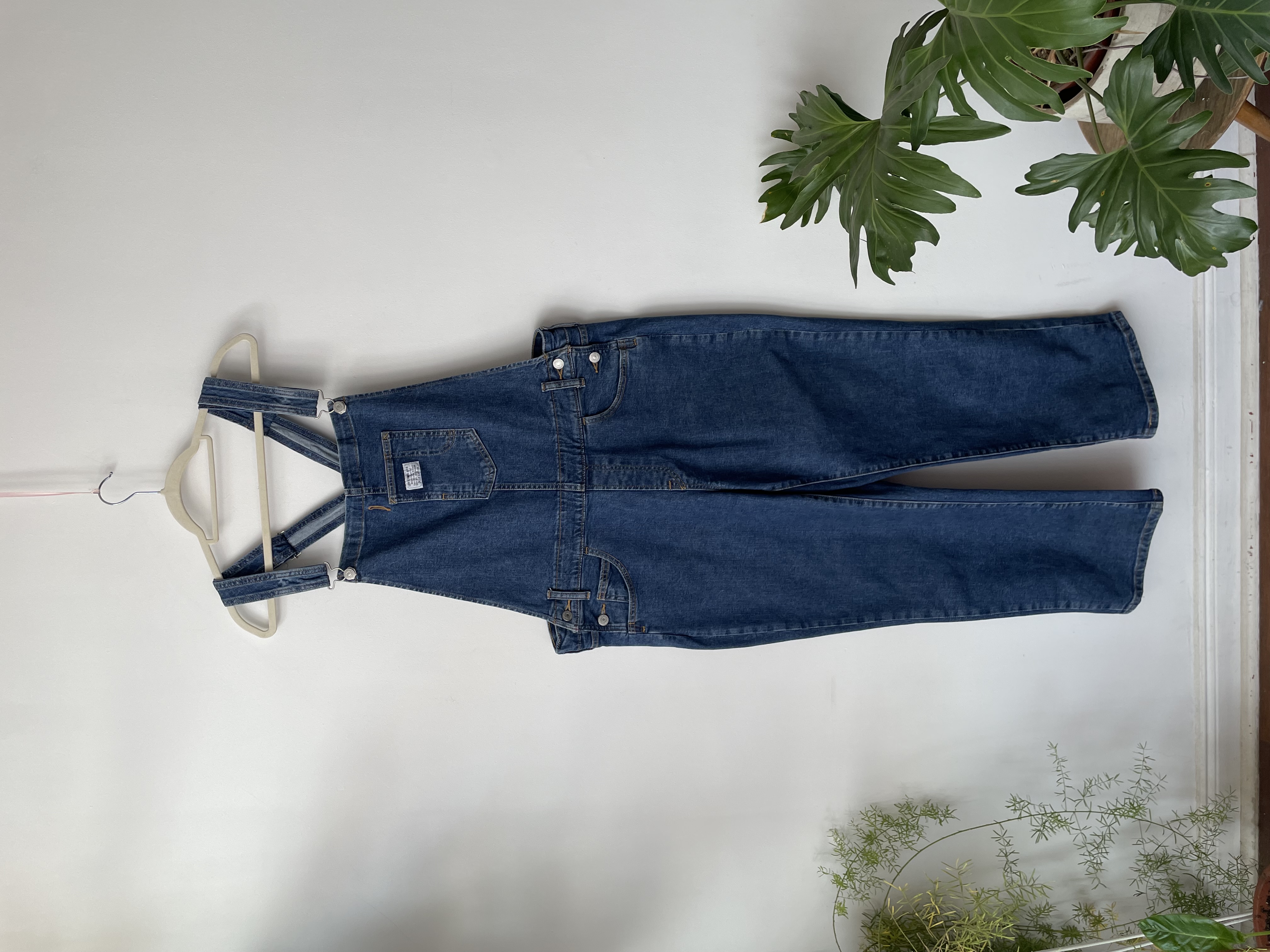 Jardinera Levi's. Tala: 18  (XL) 1
