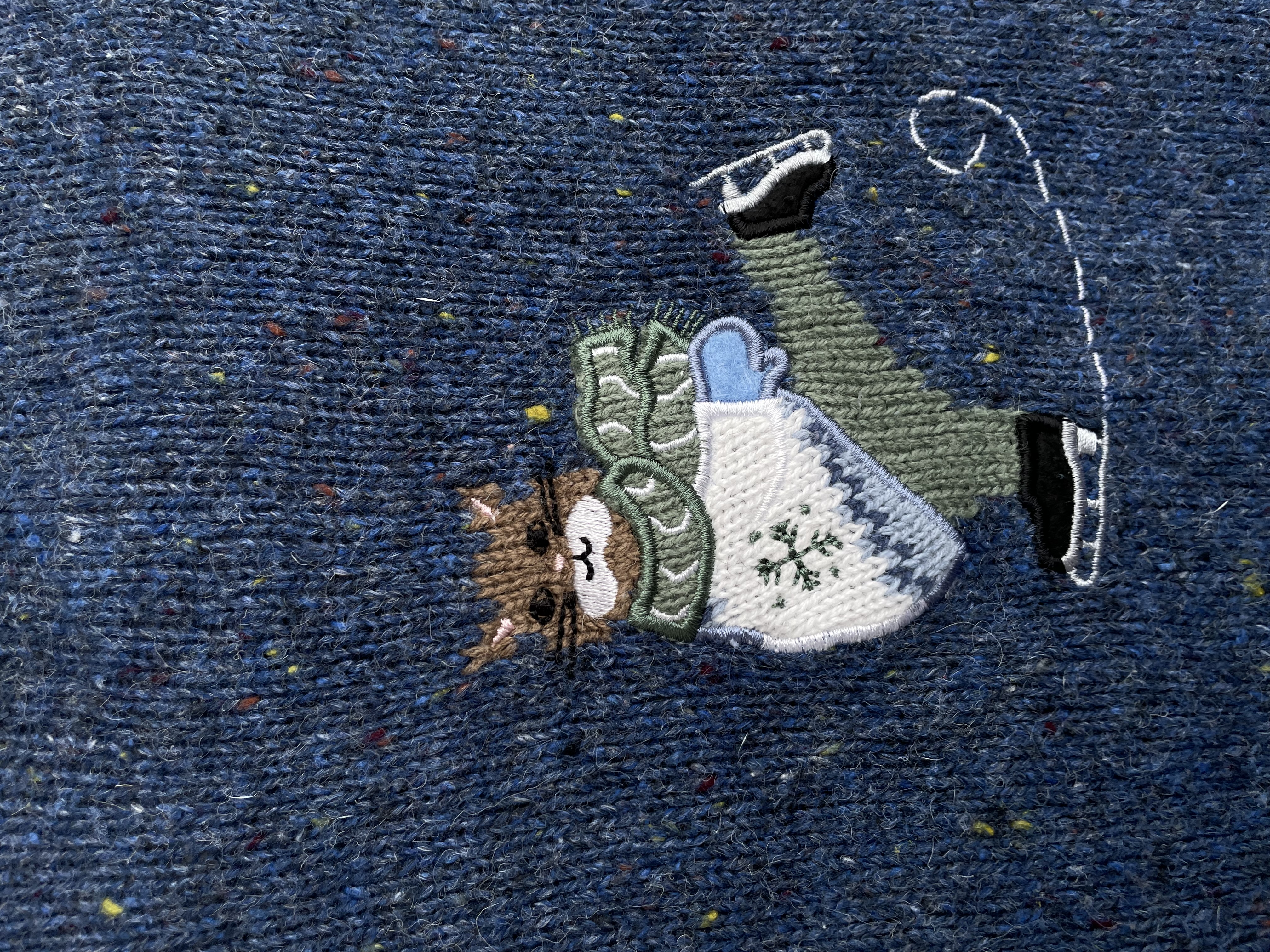 Sweater gato sky. Talla: M 5