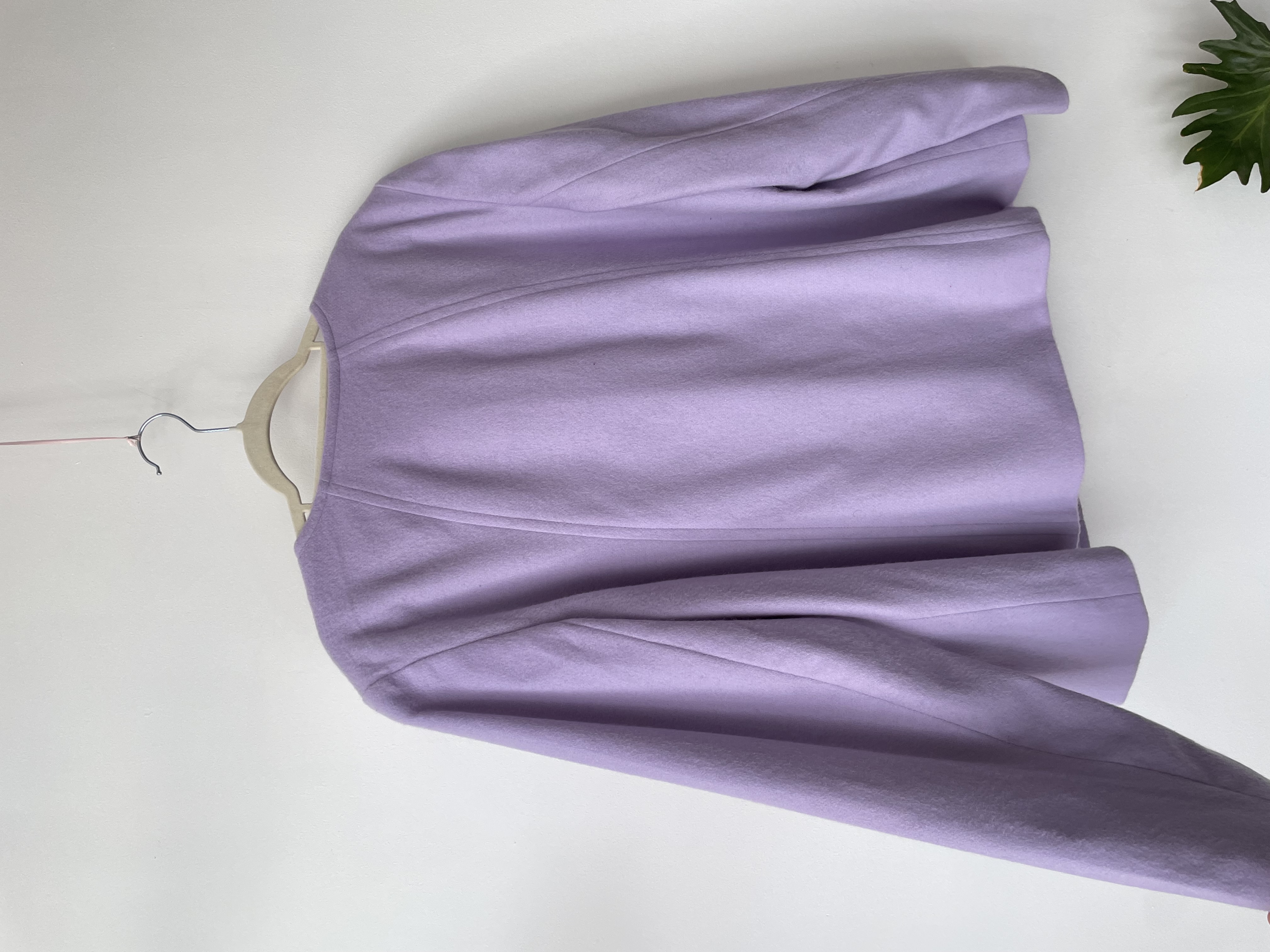 Abrigo lila lana. Talla: 18 (xl)  4
