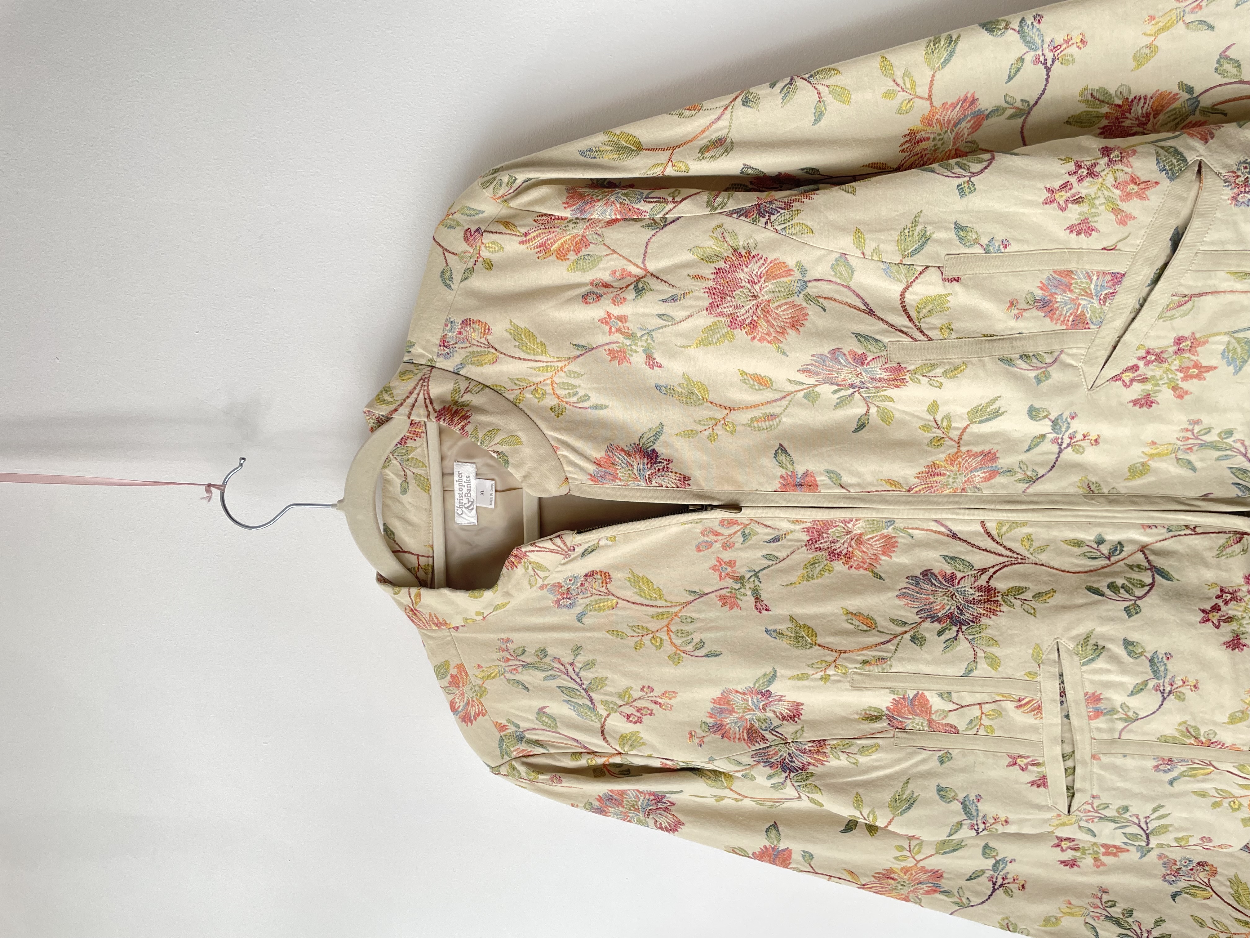 Chaqueta flores. Talla: XL 5