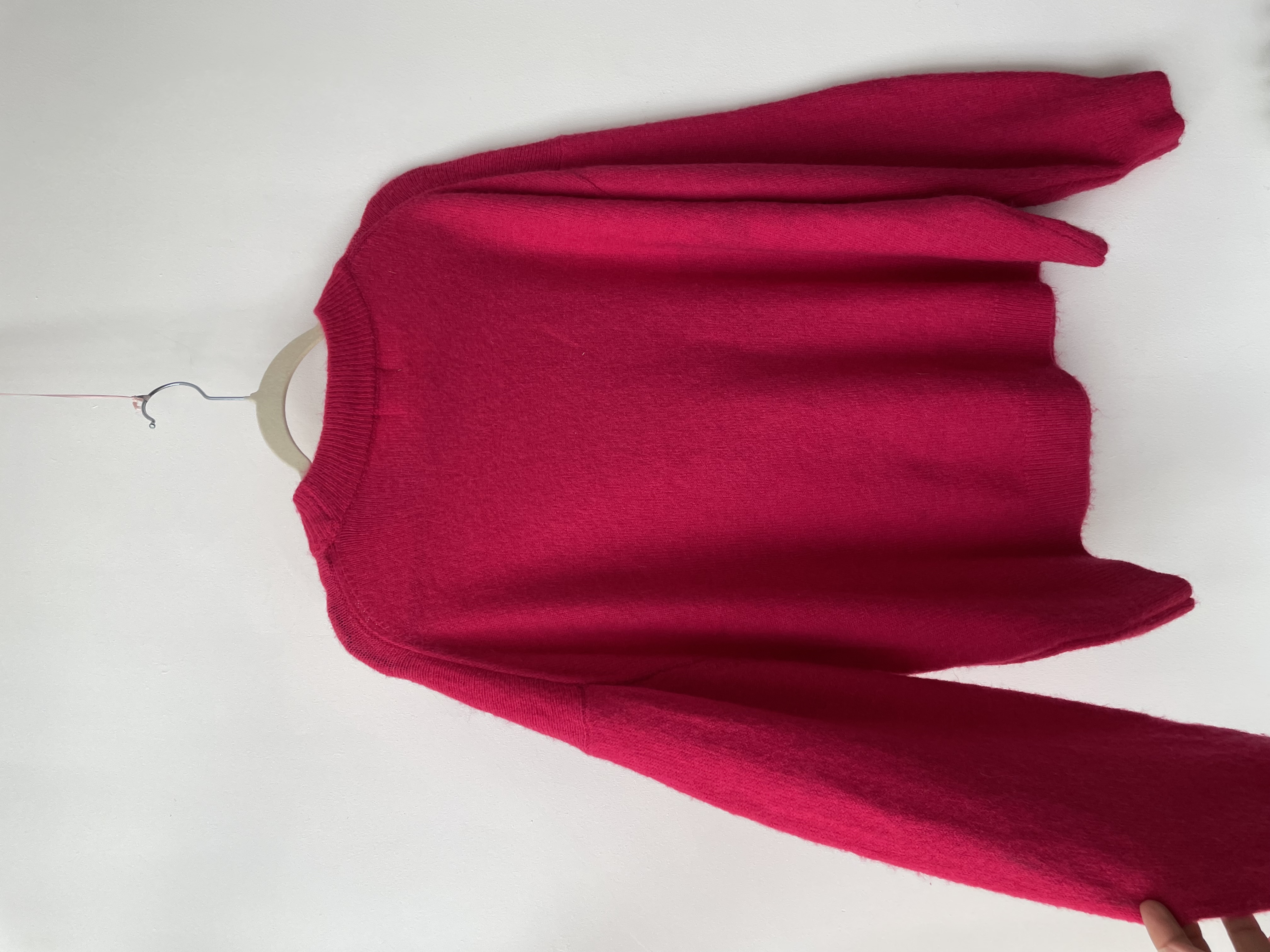 Sweater fucsia. Talla: M oversized 4