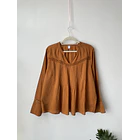 Blusa camel. Talla: L holgada 1