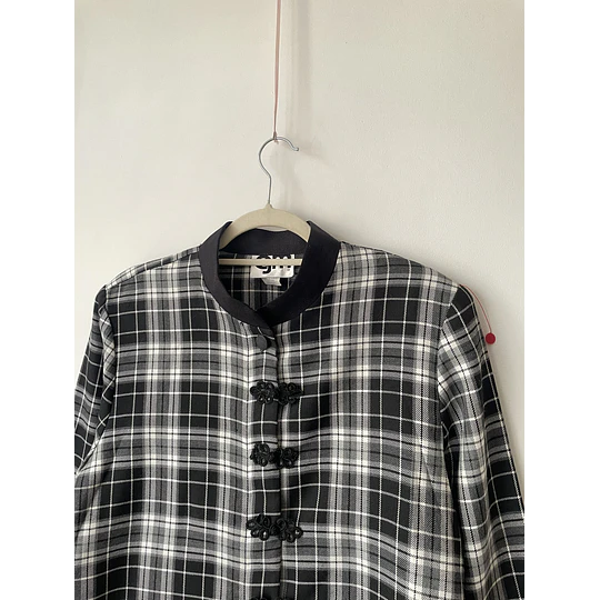 Chaqueta china. Talla: 14 (L)