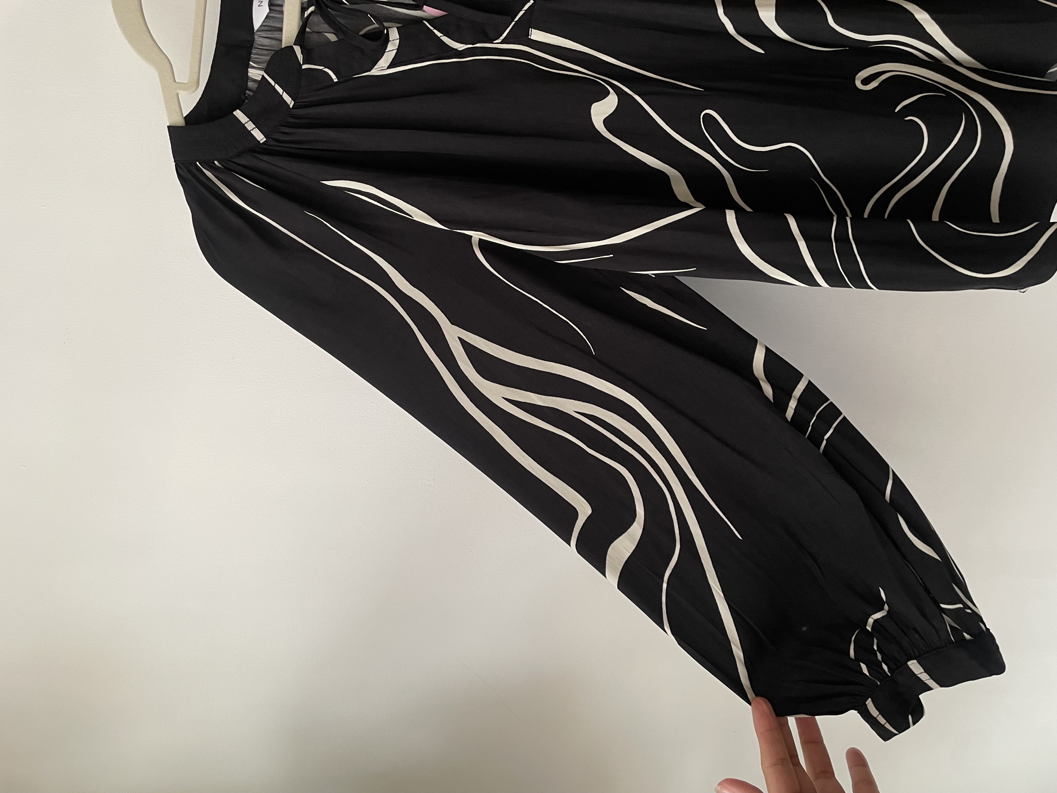 Blusa líneas lava. Talla: M 2