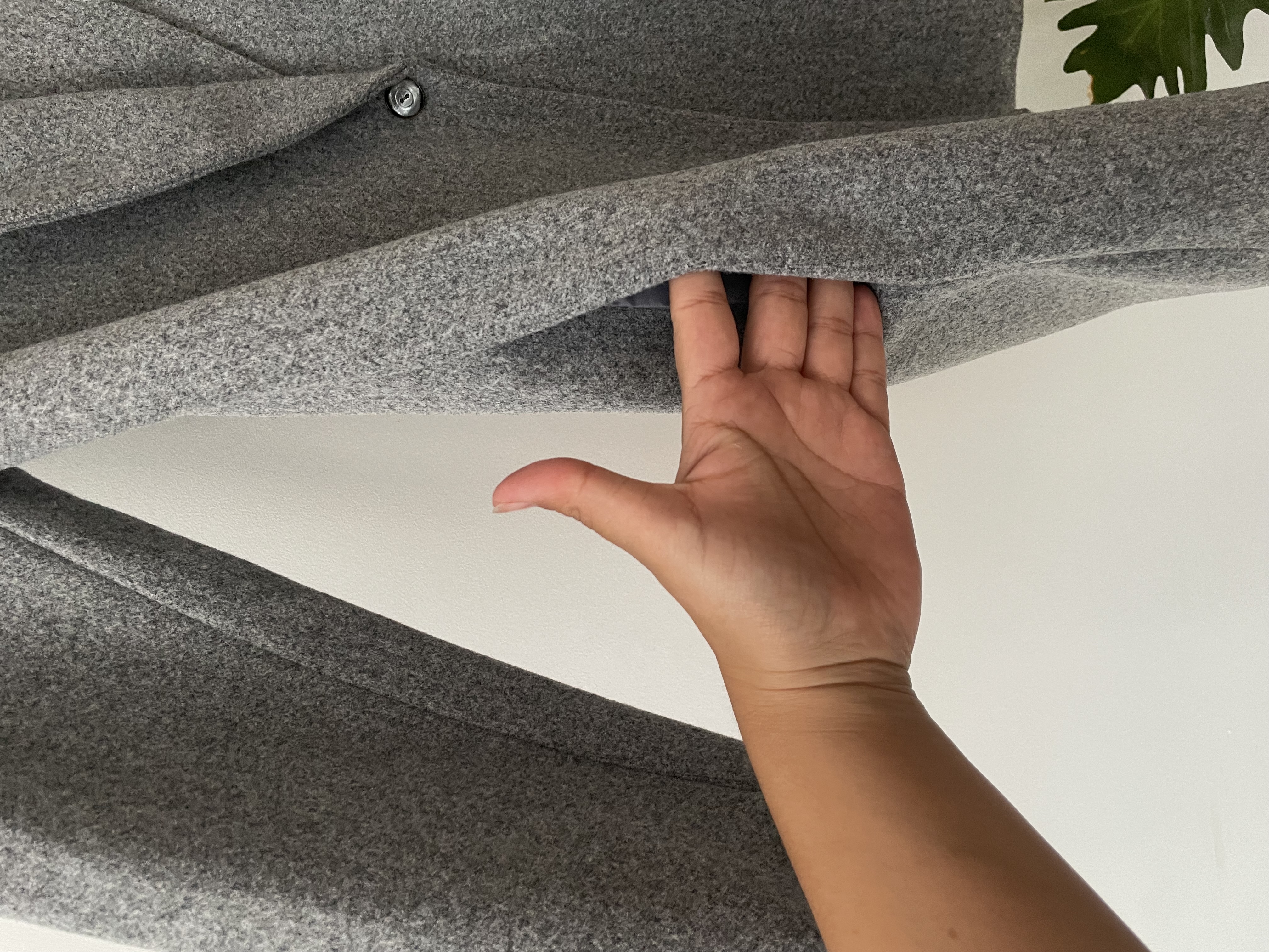 Abrigo gris. Talla: L chico (M) 5