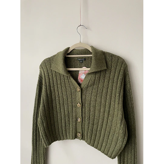 Cardigan verde. Talla: S holgado