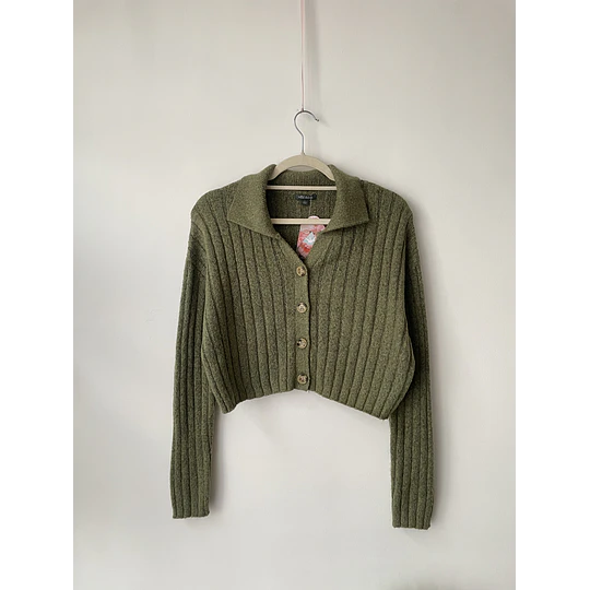 Cardigan verde. Talla: S holgado