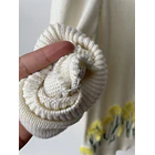 Sweater bordados. Talla: S  5