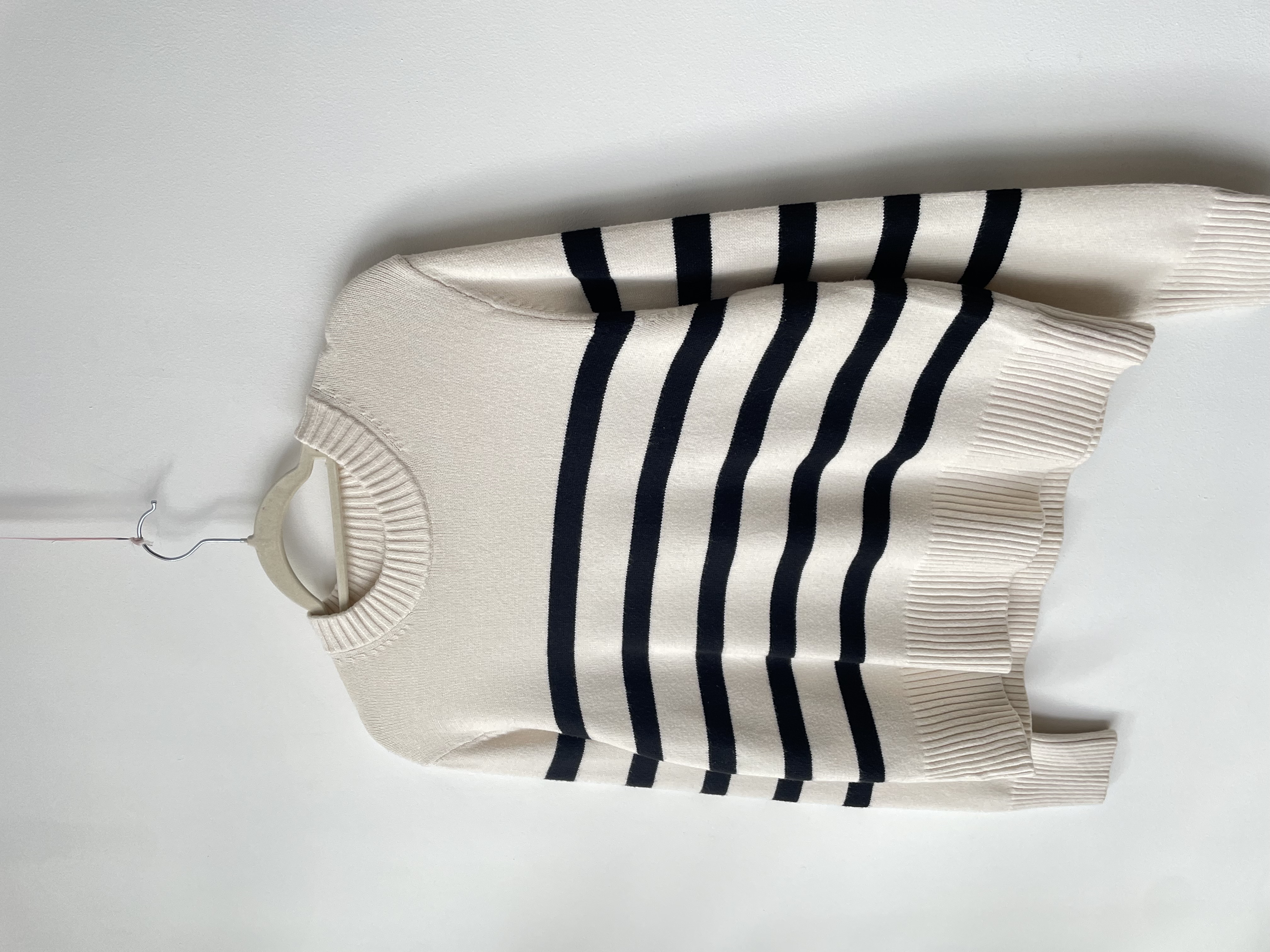 Sweater suave. Talla: M 2