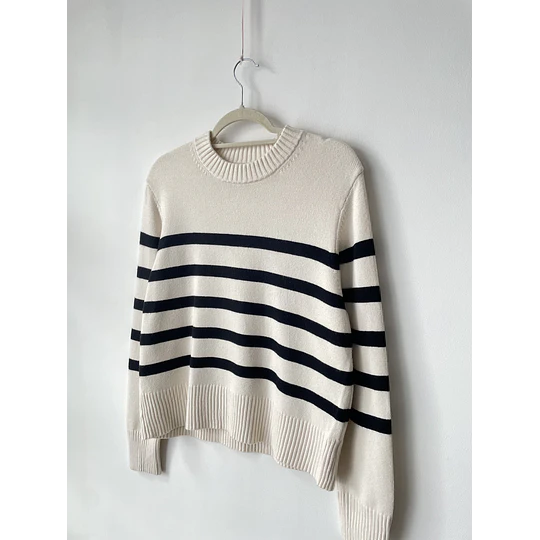 Sweater suave. Talla: M