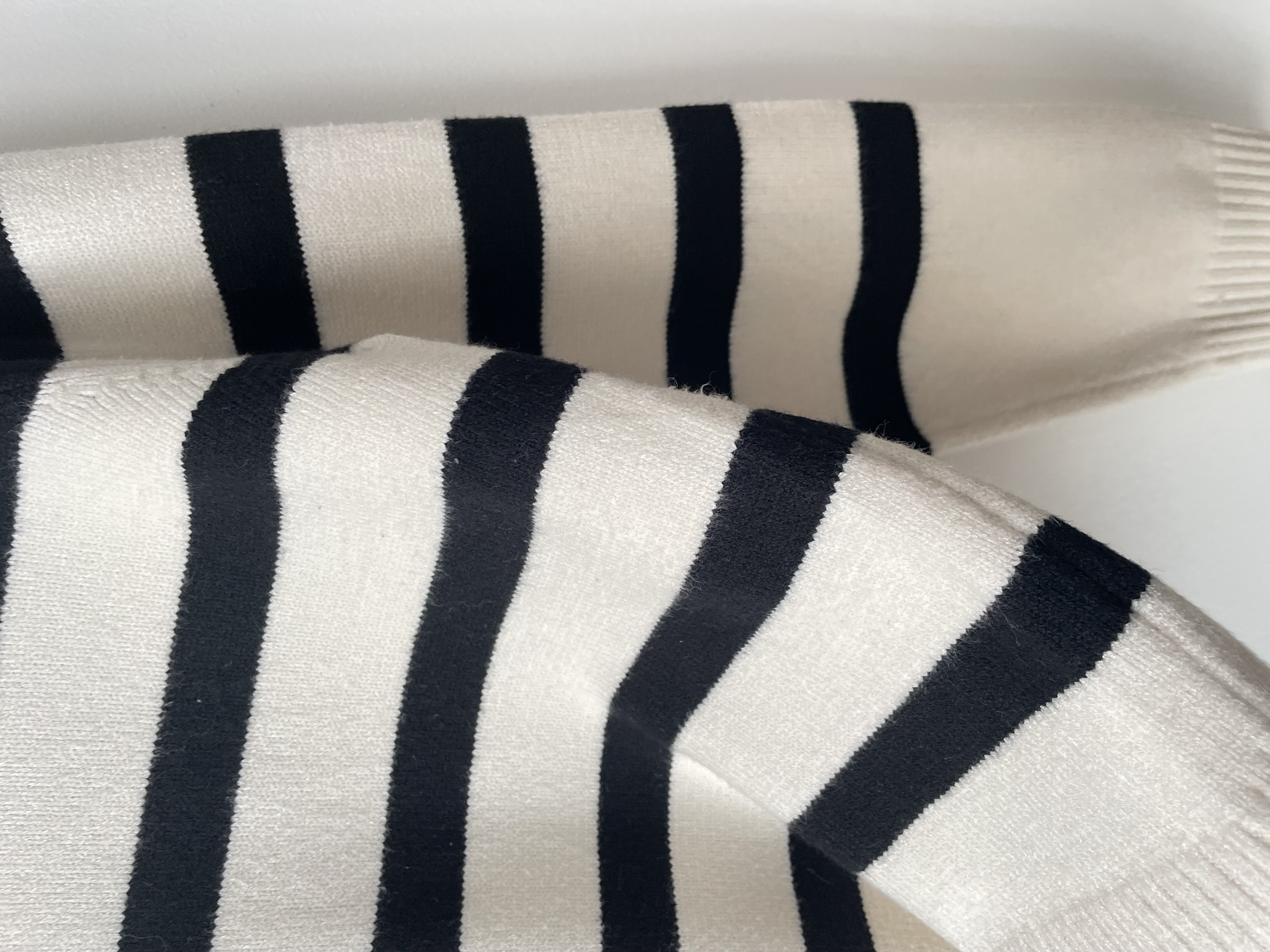 Sweater suave. Talla: M 4