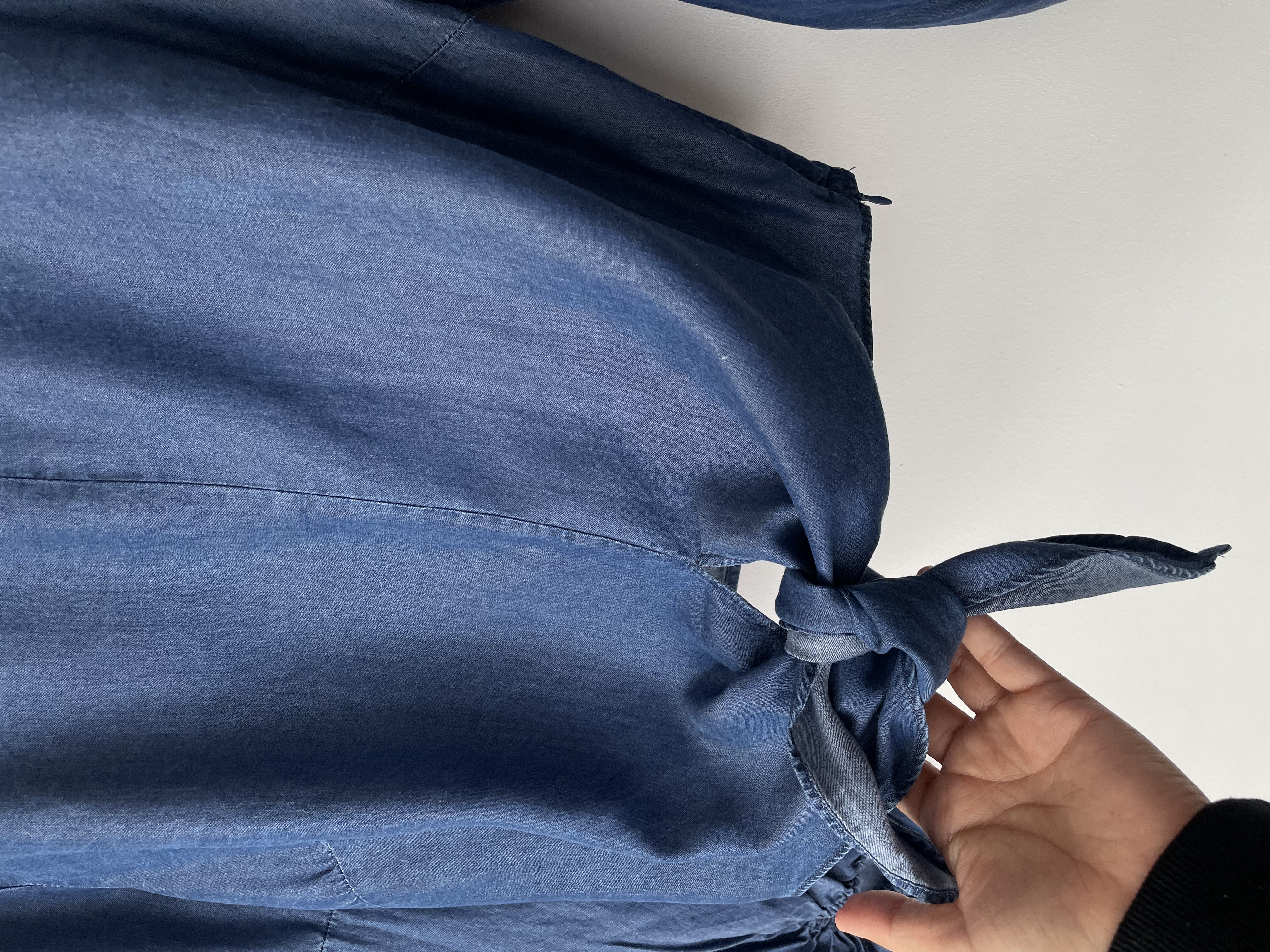 Blusa lazo. Talla: L 5