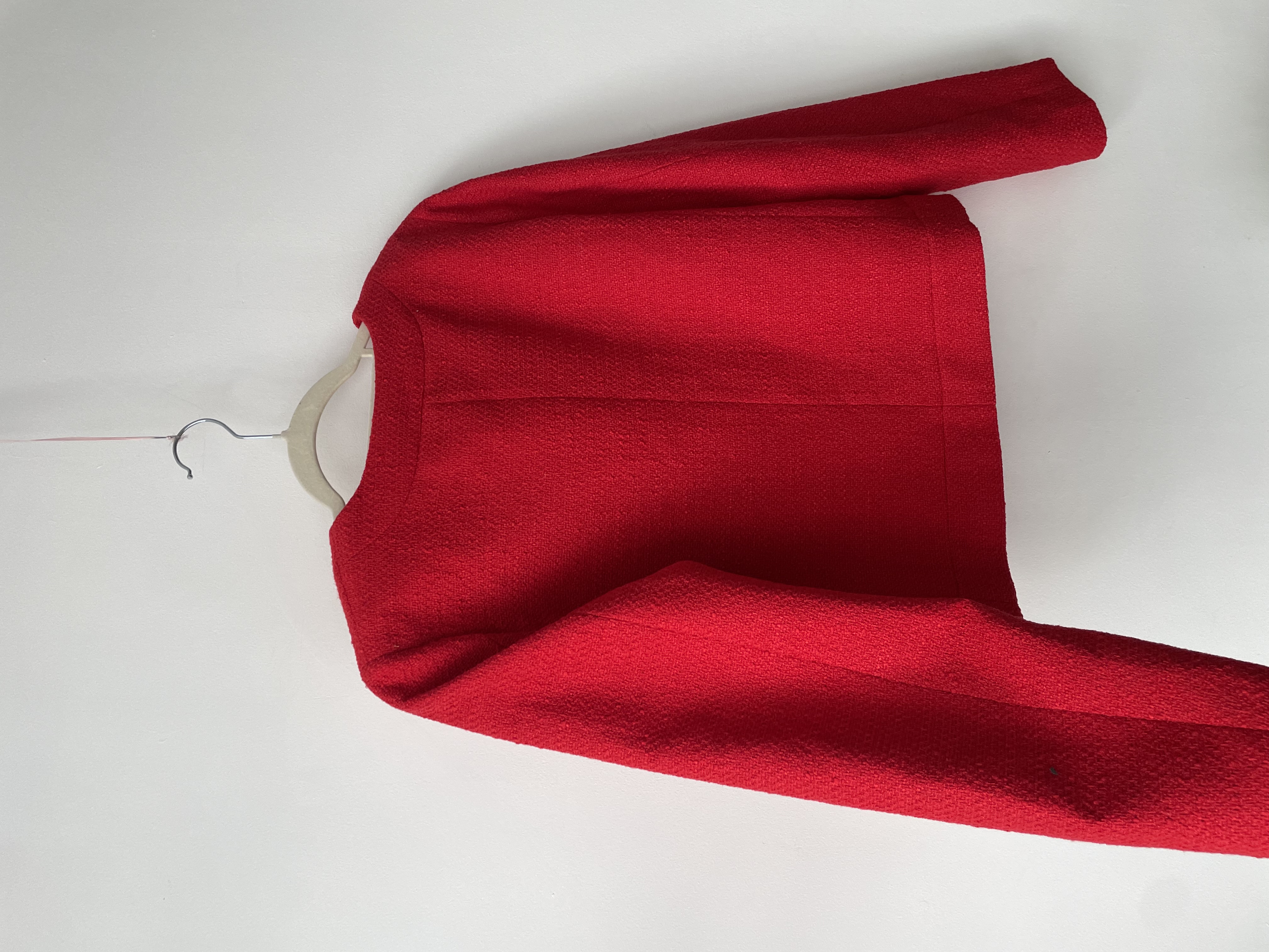 Chaqueta tweed roja. Talla: 8 (38)  6