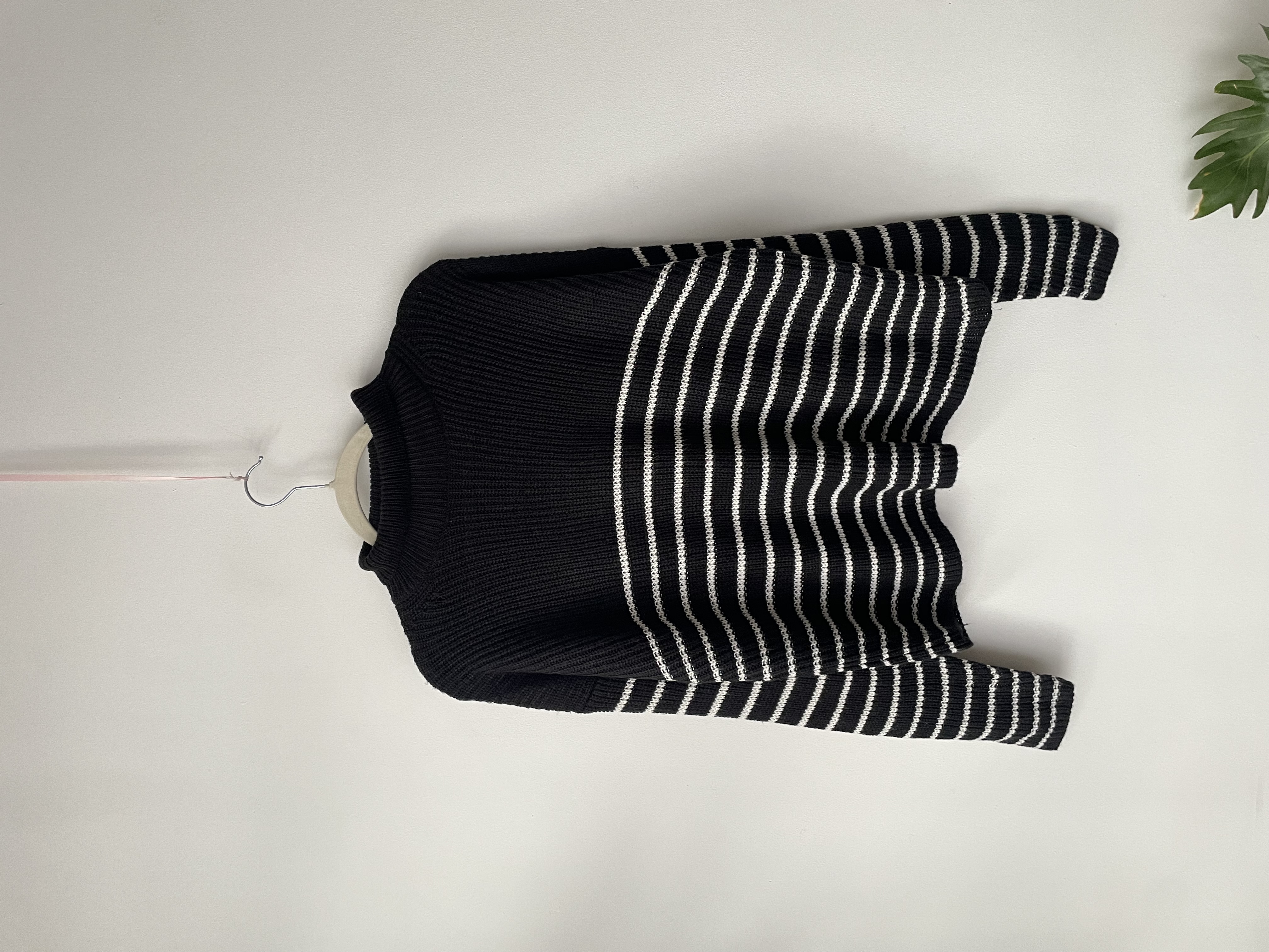 Sweater tortuga rayas. Talla: XS oversized 1