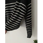Sweater tortuga rayas. Talla: XS oversized 4