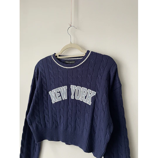 Sweater new york. Talla: S