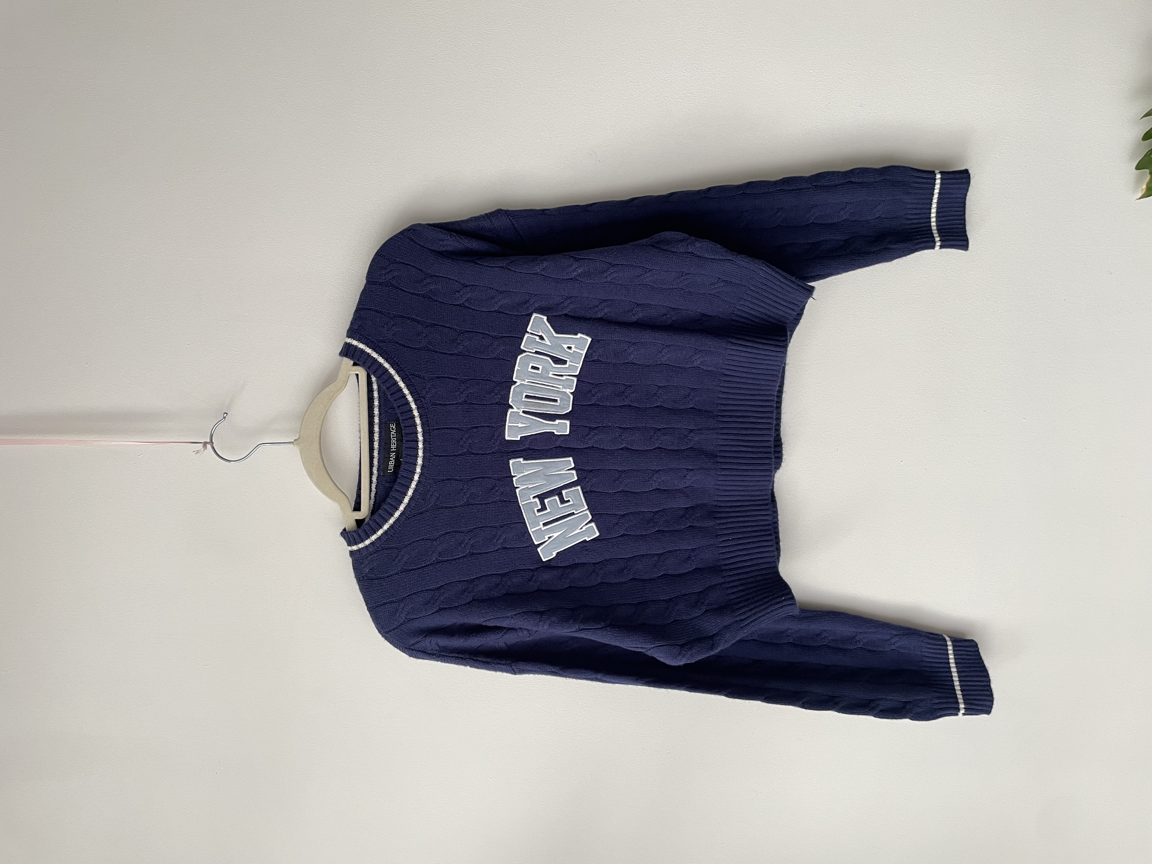 Sweater new york. Talla: S 1