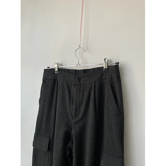 Pants cargo. Talla: 6 (38)