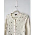 Cardigan perlas. Talla: M 2