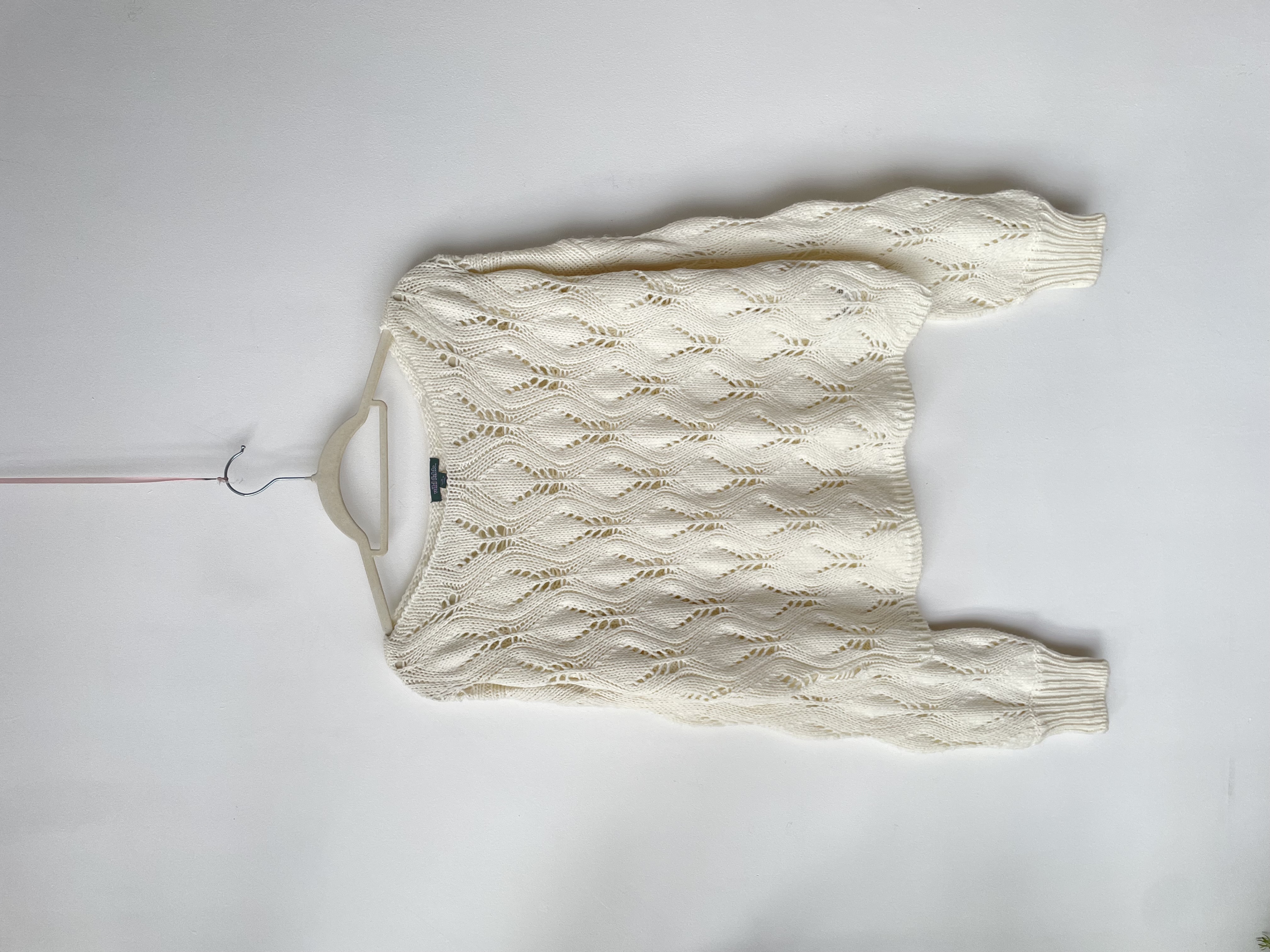 Sweater calado. Talla: M 1