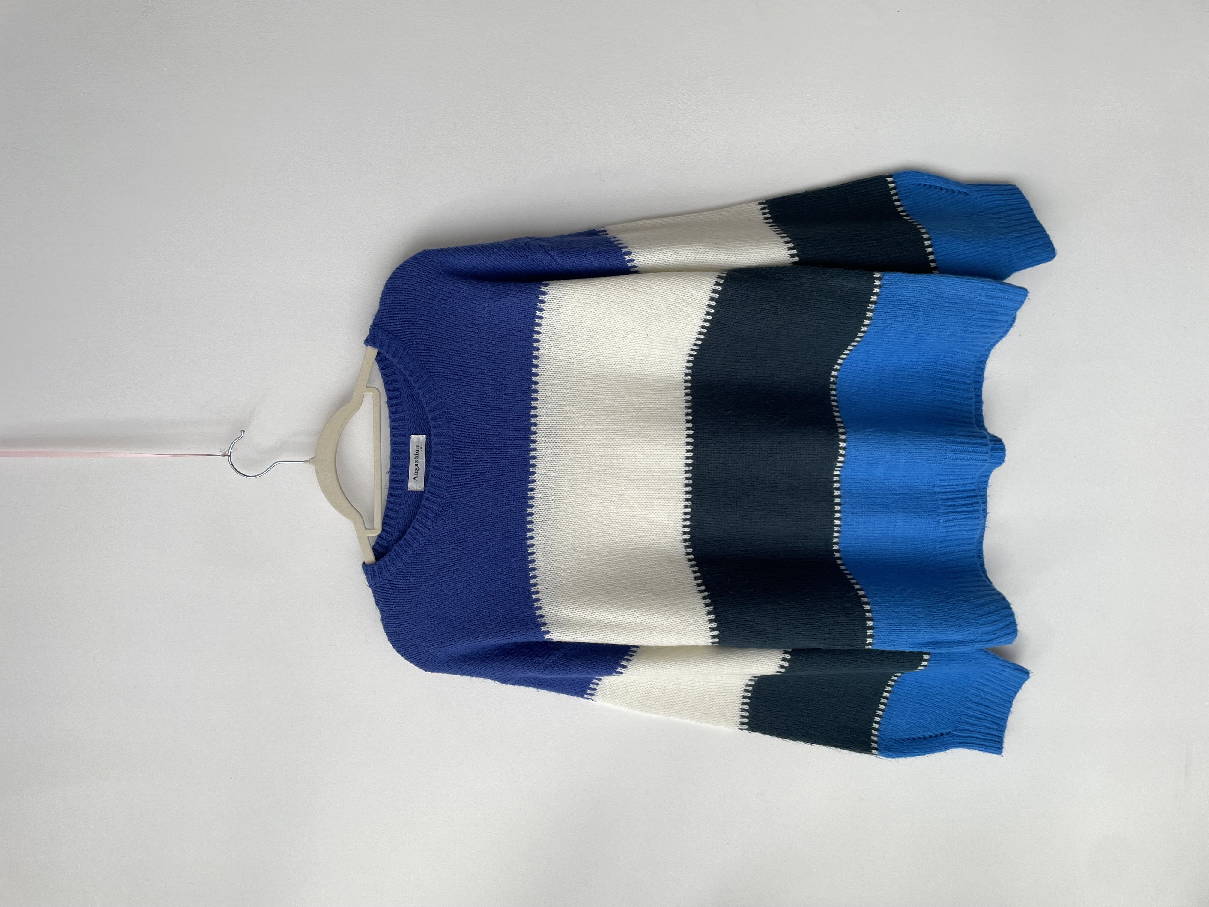 Sweater franjas. Talla: M oversized 1