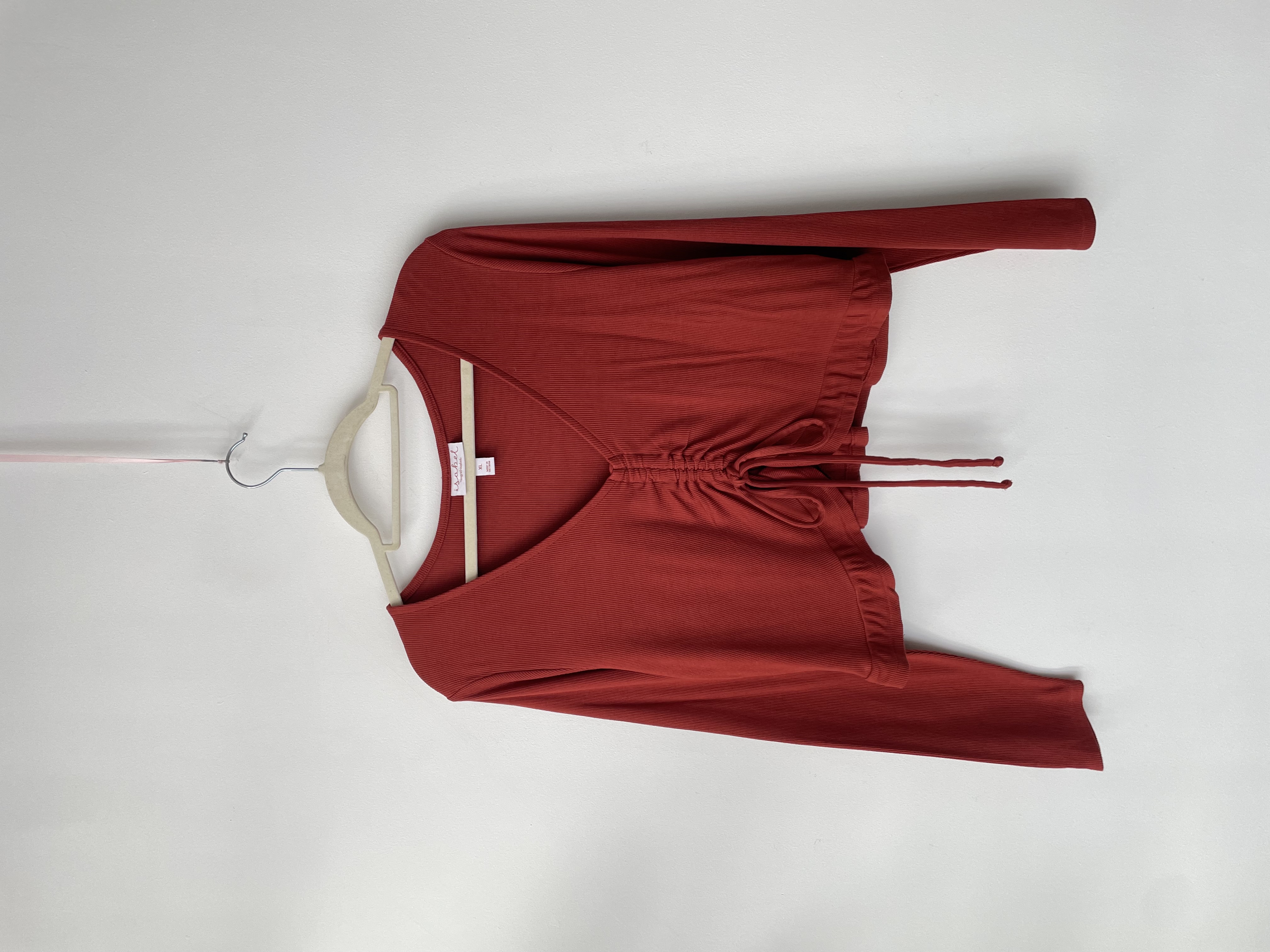 Polera terracota. Talla: XL 1