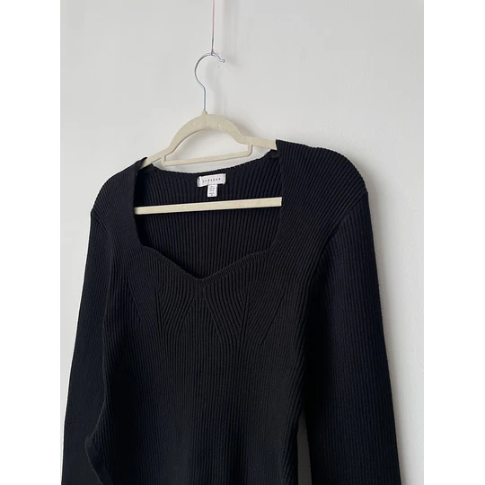 Sweater Corazón. Talla: L