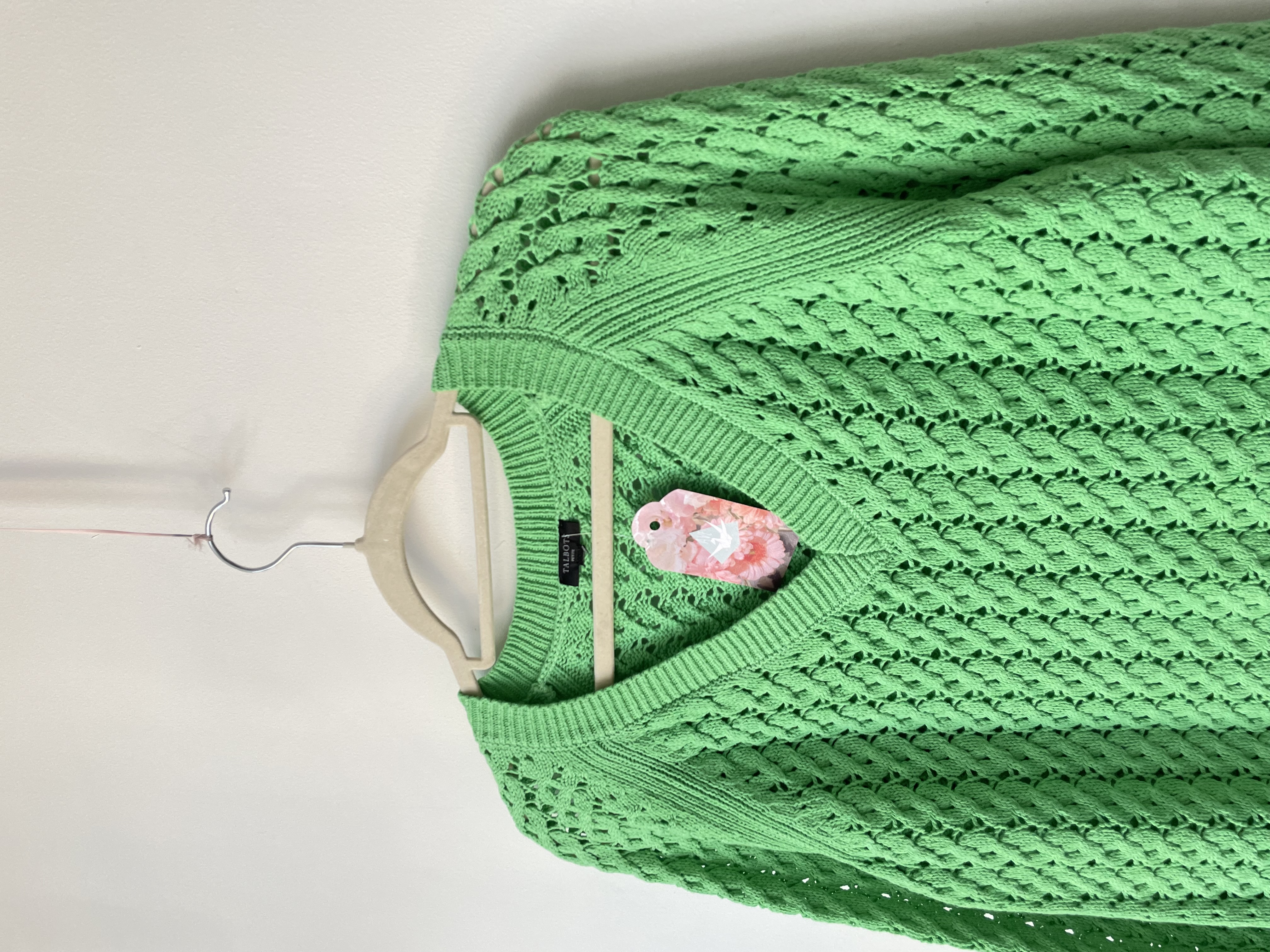 Sweater verde. Talla: S/M 2