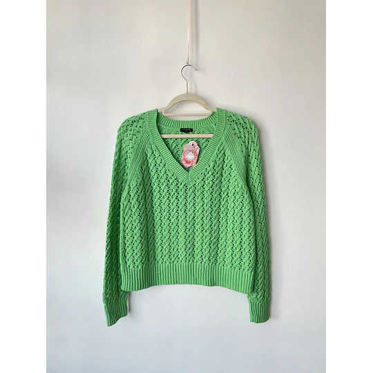 Sweater verde. Talla: S/M