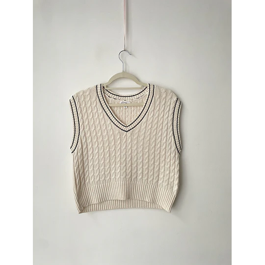 Vest trenzado. Talla: XL niña (S/M) 