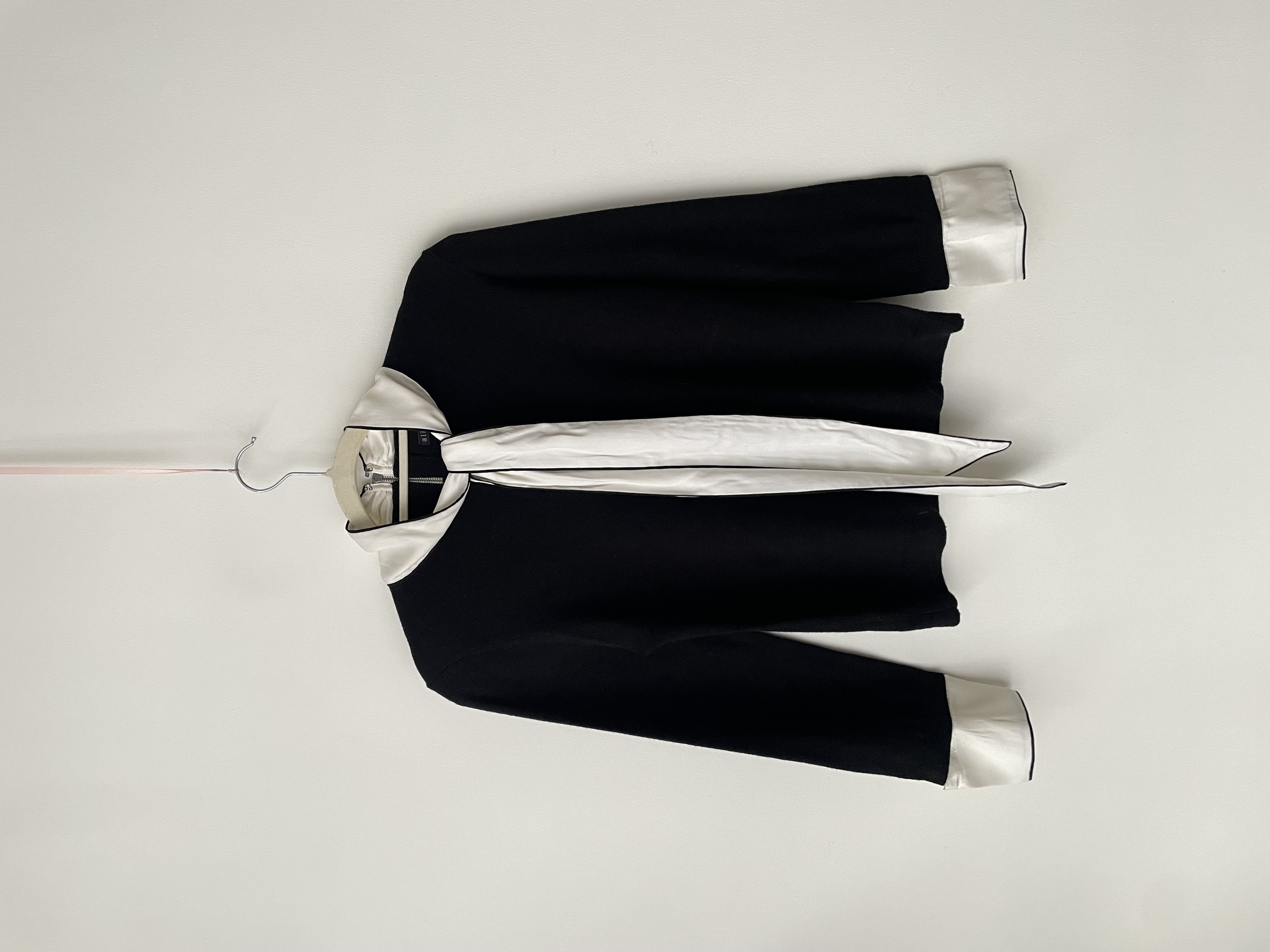 Sweater lazo lana y seda. Talla: M chico (S/M)  1