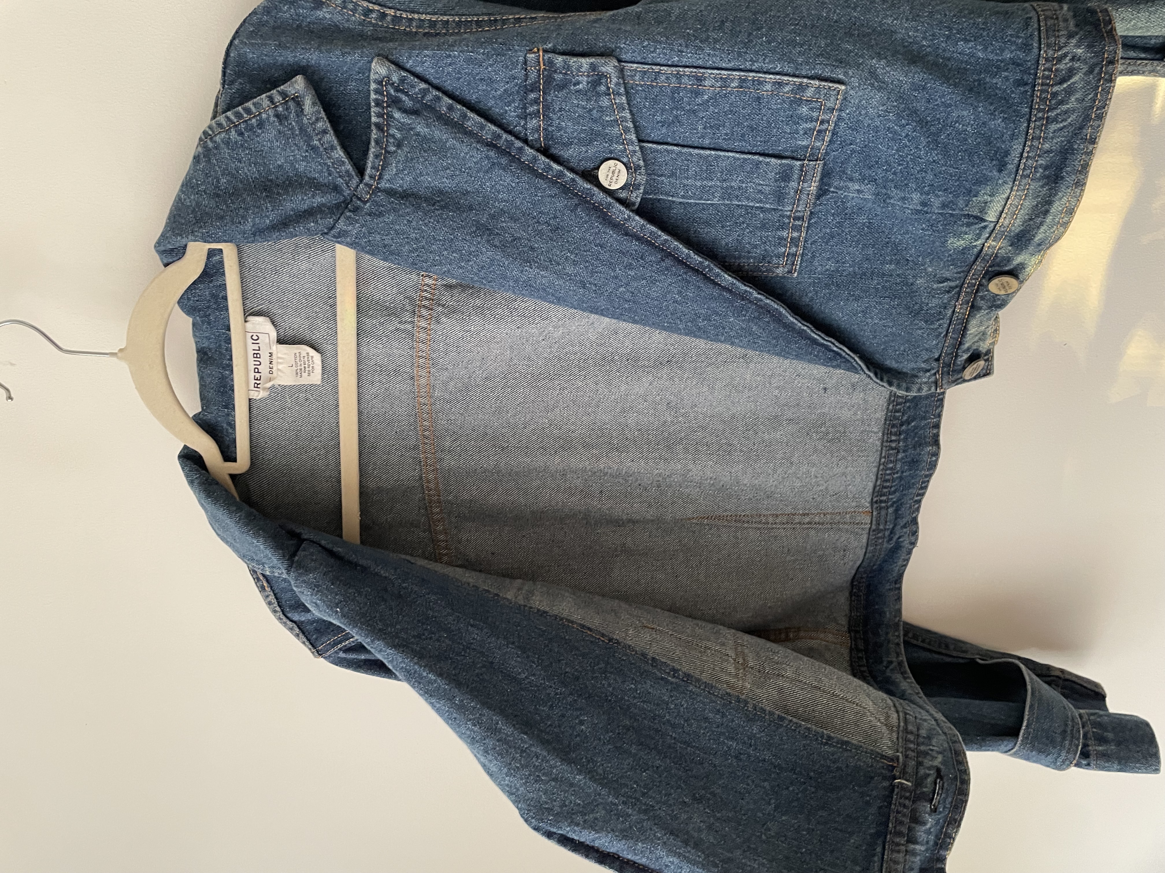  Chaqueta denim. Talla: L 4